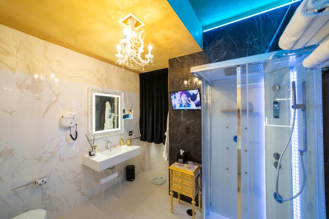 Leucosya Luxury Rooms Salerno Esterno foto