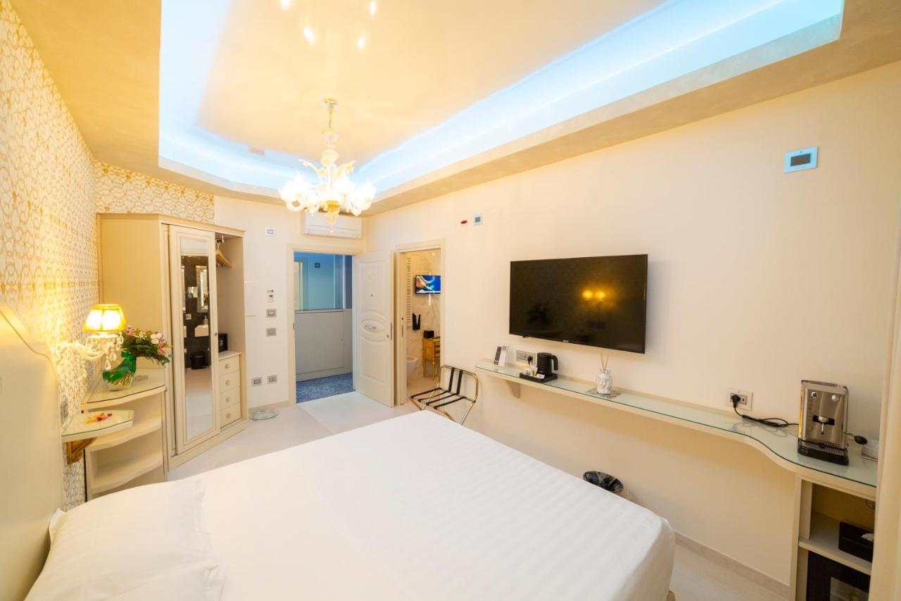 Leucosya Luxury Rooms Salerno Esterno foto