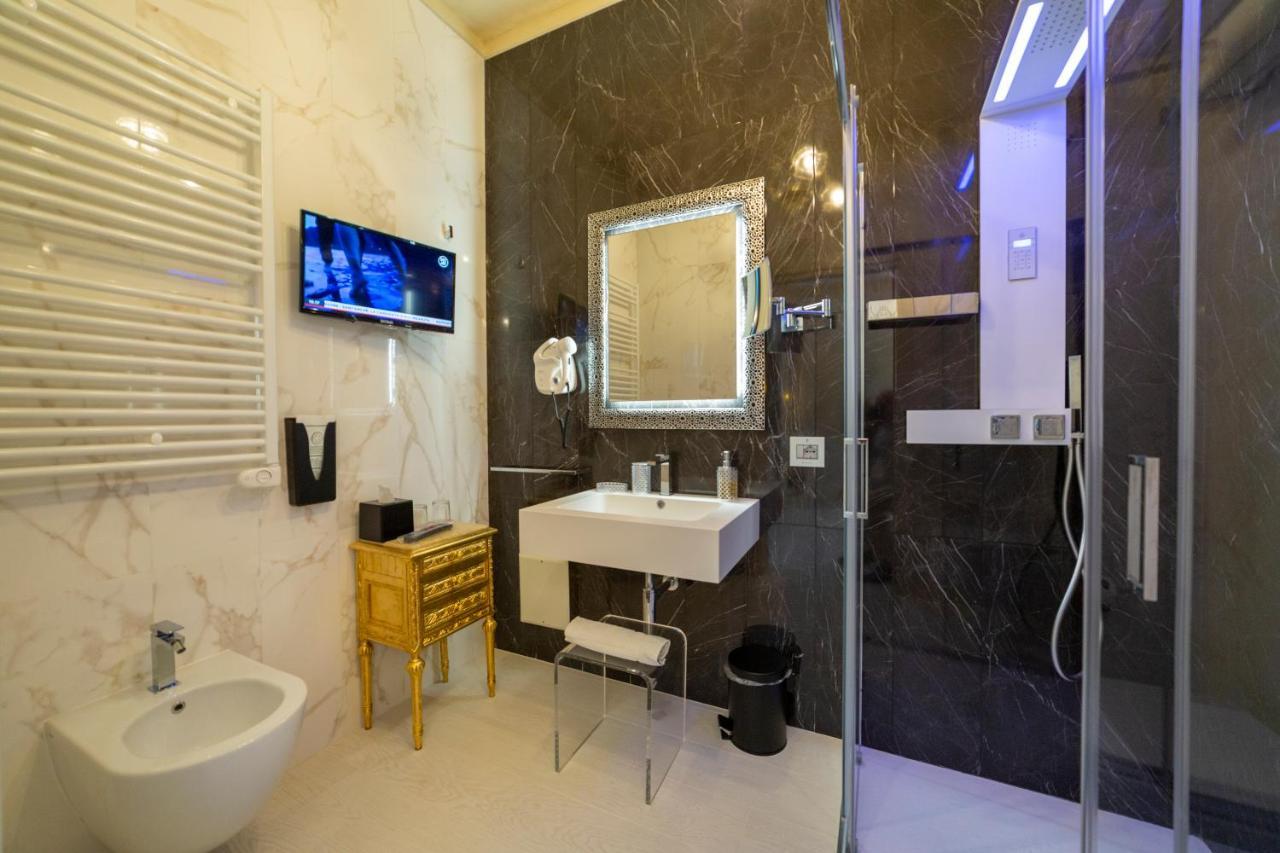 Leucosya Luxury Rooms Salerno Esterno foto